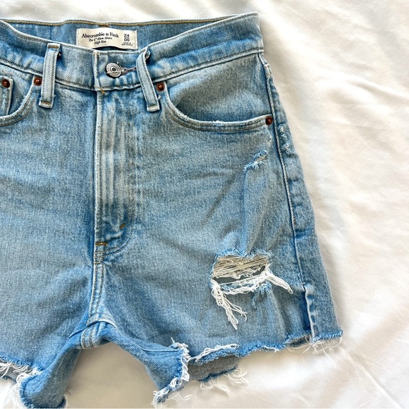 Abercrombie & Fitch High Rise Mom Shorts - Picture 6 of 9